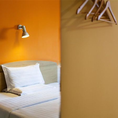 7Days Inn Qingdao Wusi Square Middle Xianggang Road Exterior photo